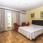 Apartment Daniela By Interhome *